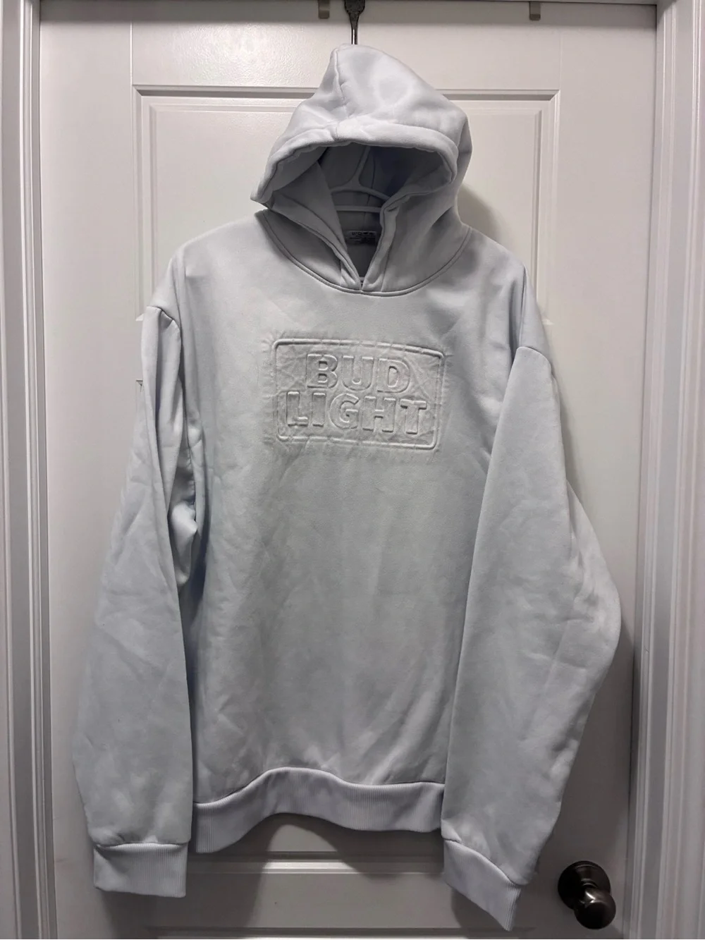 Bud Light Embroidered Logo White Hoodie - Picture 5 of 5